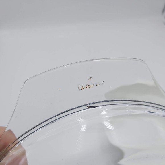 Pyrex Blue Iris Casserole Dish with Lid 8 Inches in Diameter Vintage Cookware - Picture 7 of 7